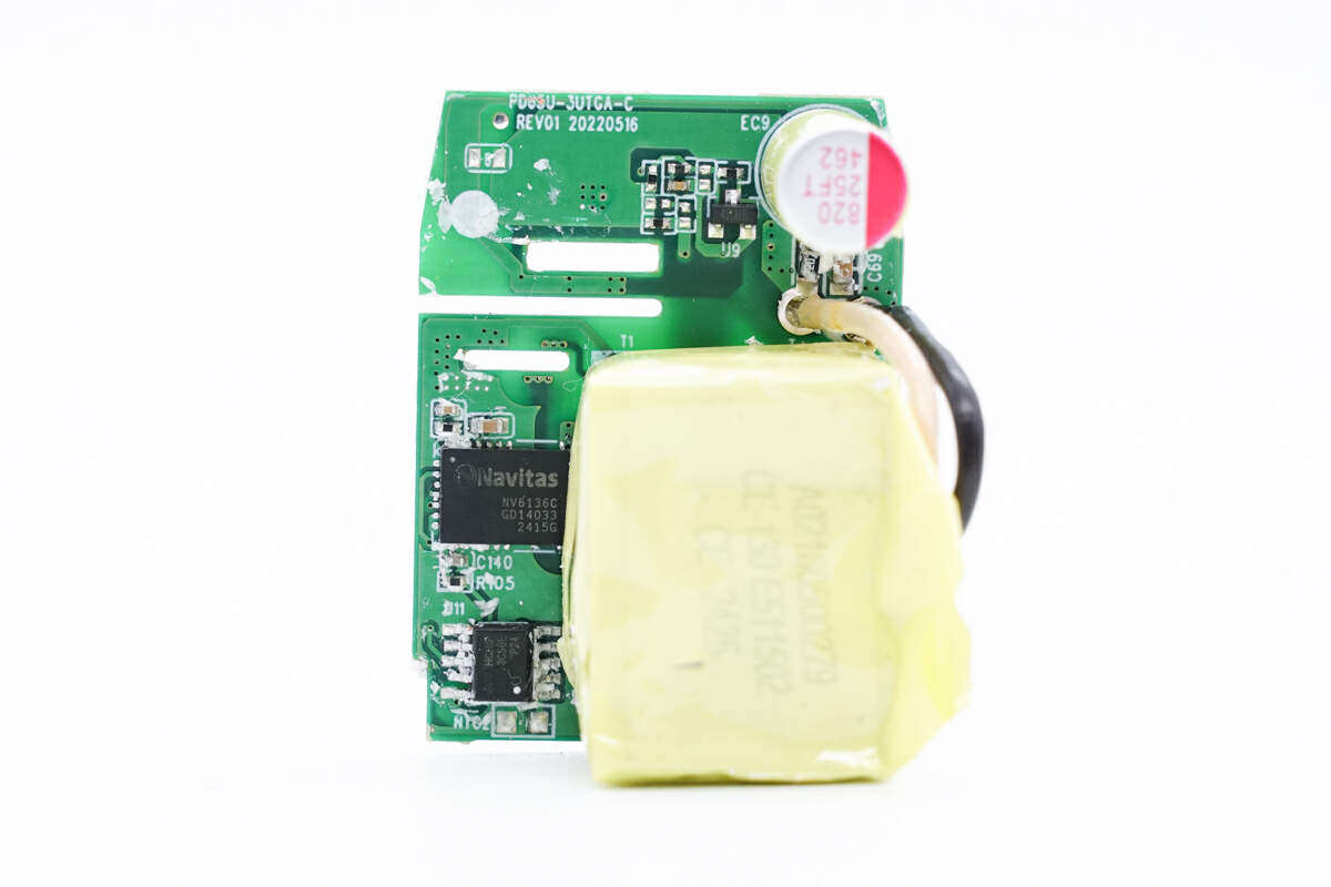 拆解报告：HP惠普65W 2C1A氮化镓快充充电器ZHAN 65-充电头网